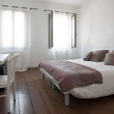 ベッド・アンド・ブレックファスト スクロヴェーニ ルーム ＆ ブレックファースト パドヴァ