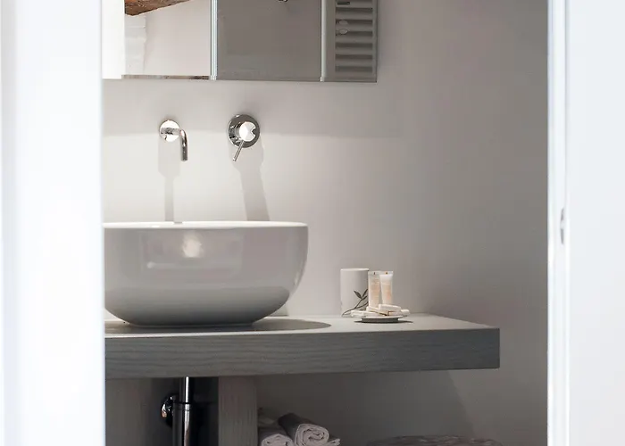 スクロヴェーニ ルーム ＆ ブレックファースト