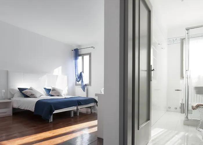 ベッド・アンド・ブレックファスト スクロヴェーニ ルーム ＆ ブレックファースト 3*