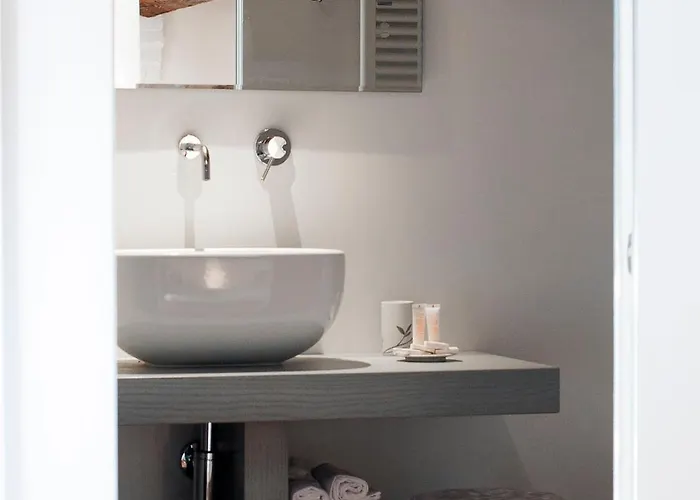 スクロヴェーニ ルーム ＆ ブレックファースト ベッド・アンド・ブレックファスト